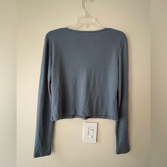 BP Crop Top Rib Knit Crewneck Long Sleeve Button Up  Front Color Blue Sz XL NWT - Picture 7 of 8
